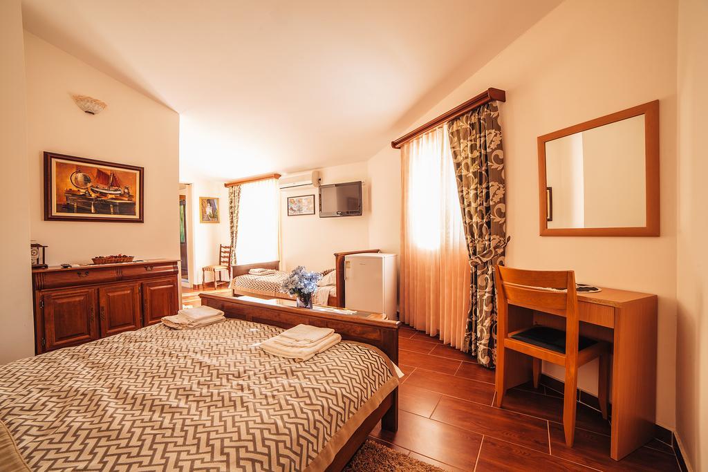 Guest House Sebelj Budva Quarto foto